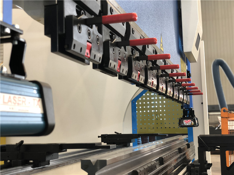 Accurl Europe style Clamping